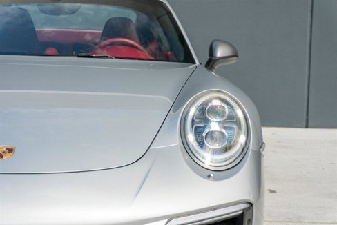 Used 2017 Porsche 911 Carrera image 19