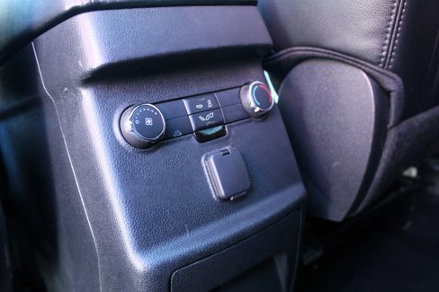 Used 2016 Ford Explorer XLT w/ Equipment Group 202A image 16