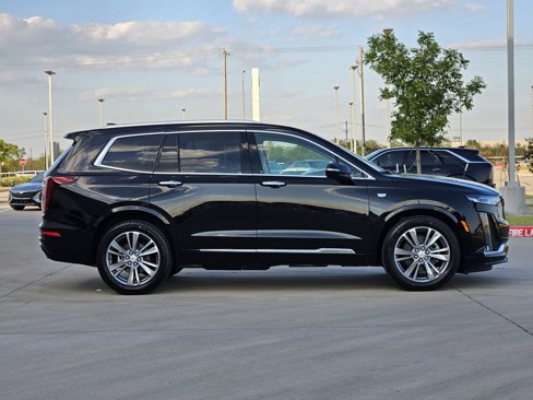New 2025 Cadillac XT6 Premium Luxury image 8