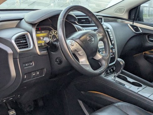 Used 2015 Nissan Murano Platinum image 2