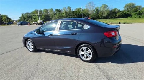 Used 2016 Chevrolet Cruze LT w/ Convenience Package image 5