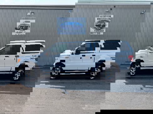Used 2014 Ford F150 XLT w/ Equipment Group 302A Luxury image 1