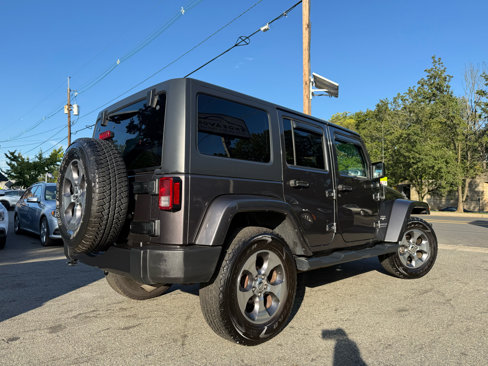 Used 2016 Jeep Wrangler Unlimited Sahara image 7
