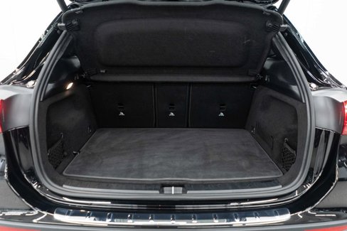 Used 2025 Mercedes-Benz GLA 250 4MATIC image 31