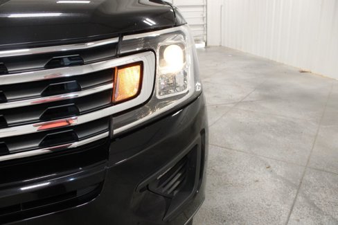Used 2021 Ford Expedition Max XLT image 13