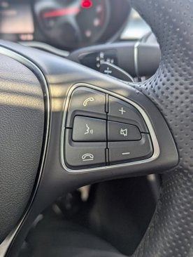 Used 2018 Mercedes-Benz C 300 4MATIC Sedan image 15
