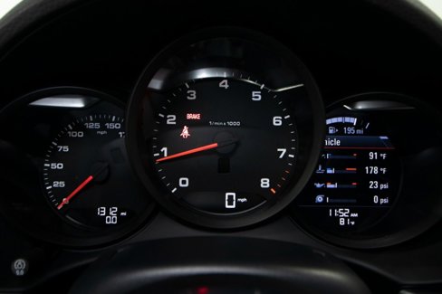 Used 2025 Porsche 718 Cayman image 25