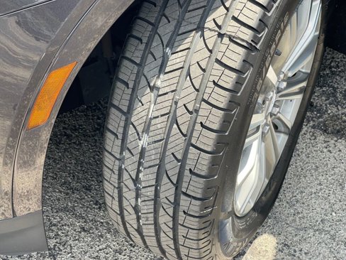 Used 2018 Cadillac XT5 Luxury w/ Driver Awareness Package image 23