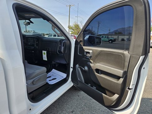 Used 2018 Chevrolet Silverado 1500 W/T w/ Trailering Package image 24