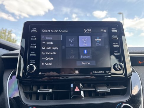Used 2021 Toyota Corolla XSE image 22