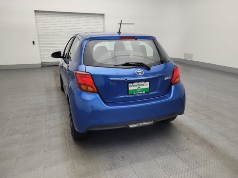 Used 2015 Toyota Yaris L image 6