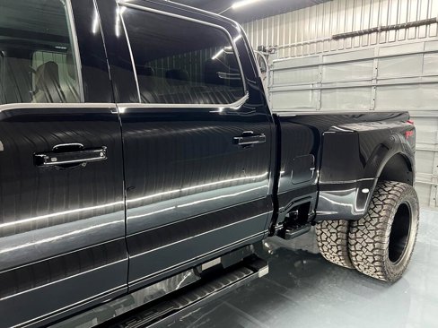 Used 2025 Ford F450 Lariat w/ FX4 Off-Road Package image 5