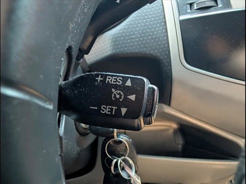 Used 2011 Toyota Tacoma PreRunner image 15