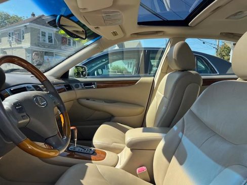 Used 2005 Lexus ES 330 image 4