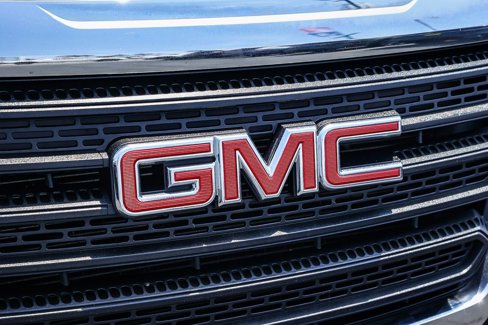 Used 2017 GMC Terrain SLE image 23