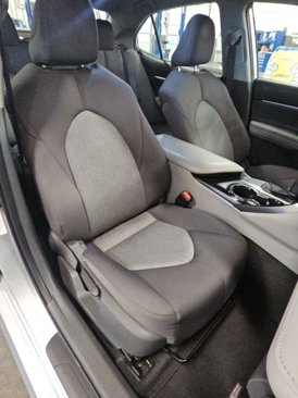 Used 2019 Toyota Camry L image 37