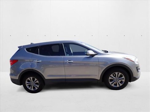 Used 2016 Hyundai Santa Fe Sport image 5
