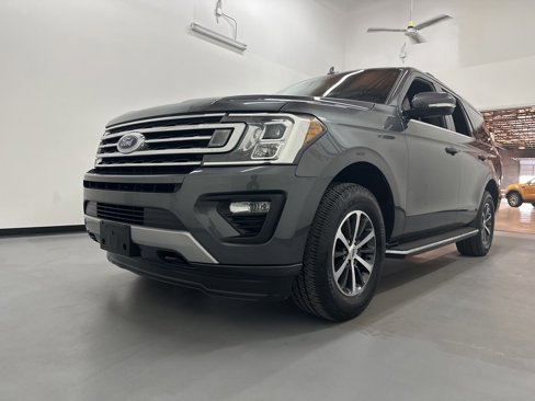 Used 2018 Ford Expedition XLT w/ Equipment Group 202A image 23