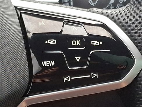 Used 2024 Volkswagen Tiguan SE R-Line image 20