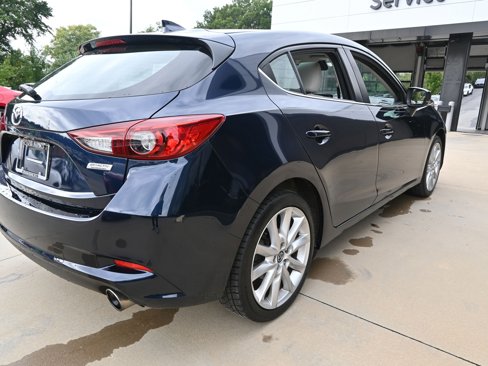 Used 2017 MAZDA MAZDA3 Grand Touring image 5