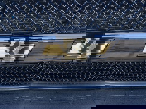 Used 2018 Chevrolet Express 2500 w/ Driver Convenience Package image 84
