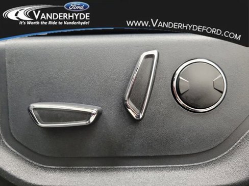 Used 2020 Ford Expedition Max Limited image 22