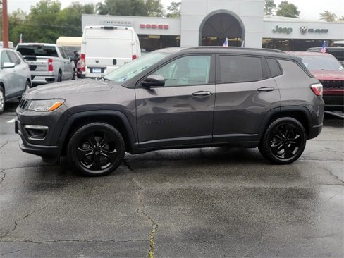 Used 2020 Jeep Compass Latitude image 5