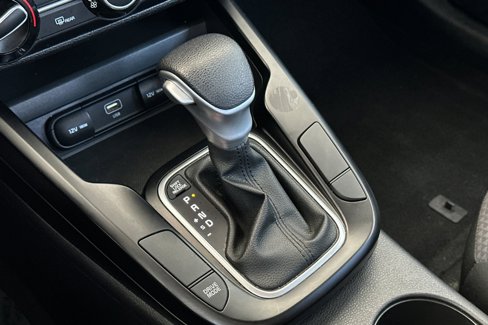 Used 2023 Kia Soul LX w/ LX Technology Package image 26