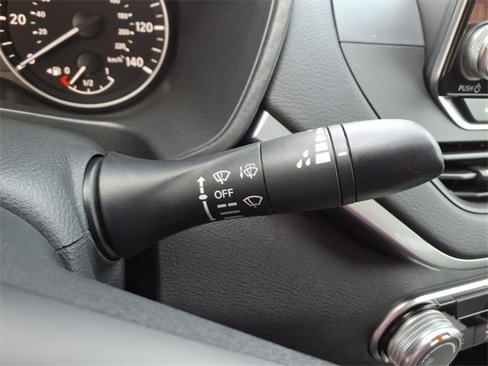 Certified 2021 Nissan Altima 2.5 SV image 12