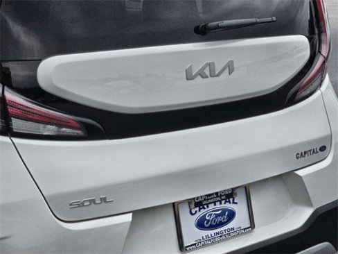 Used 2024 Kia Soul S image 15