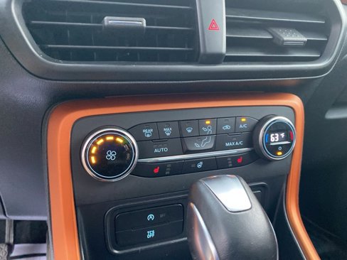Used 2018 Ford EcoSport SES w/ SES Cold Weather Package image 28
