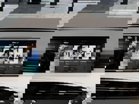 New 2026 Genesis GV70 2.5T Select image 28