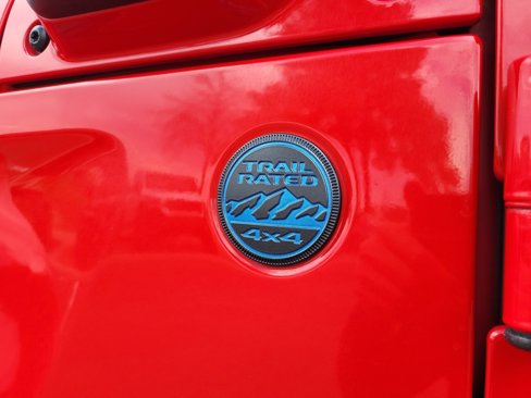 Used 2024 Jeep Wrangler Unlimited image 24