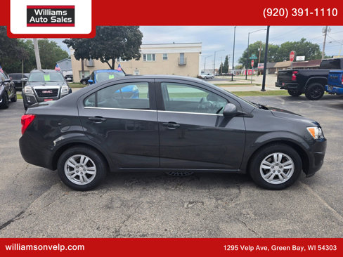 Used 2014 Chevrolet Sonic LT image 2