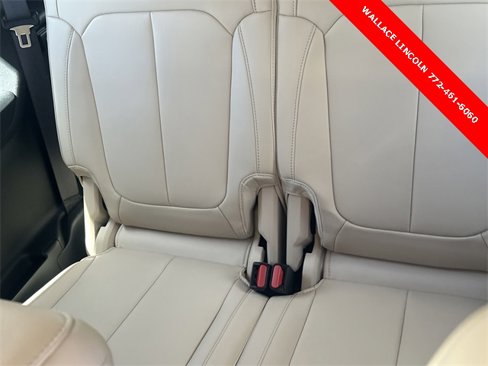 Used 2022 Jeep Grand Cherokee L Limited image 16