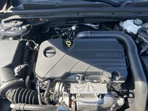Used 2023 Chevrolet Malibu LT image 12