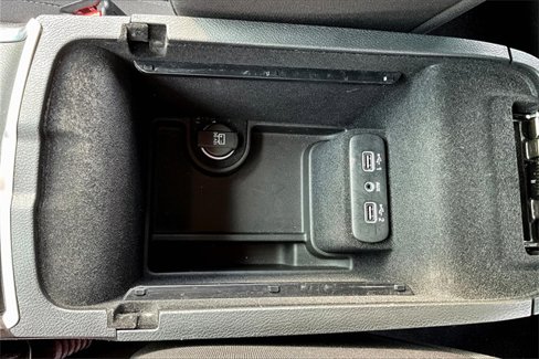 Used 2023 Dodge Charger SXT image 16