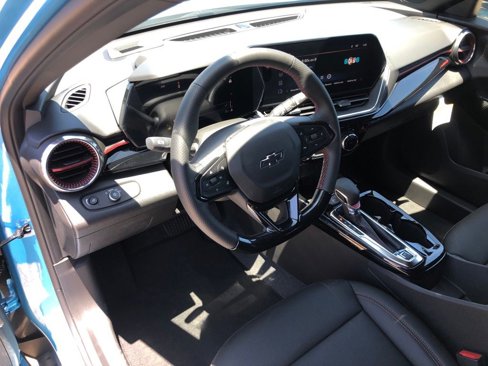 New 2025 Chevrolet Trax RS w/ Driver Confidence Package image 14