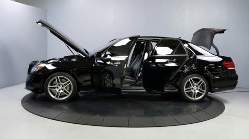 Used 2014 Mercedes-Benz E 550 4MATIC Sedan image 12