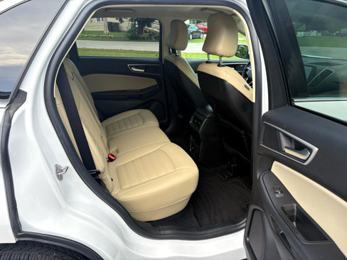 Used 2021 Ford Edge SEL w/ Convenience Package image 25