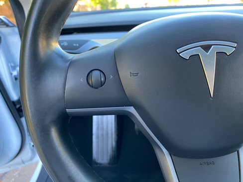 Used 2018 Tesla Model 3 Long Range image 53