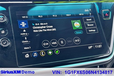 Used 2022 Chevrolet Bolt LT w/ Infotainment Package image 32