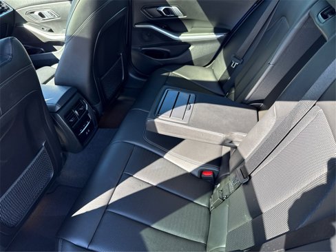 Certified 2022 BMW 330e w/ M Sport Package image 10
