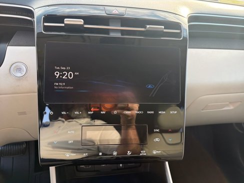 Used 2023 Hyundai Tucson Limited image 21