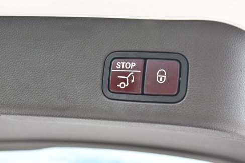 Used 2018 Mercedes-Benz GLE 350 4MATIC image 17