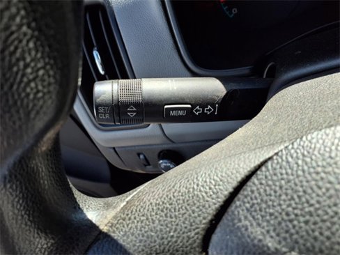 Used 2018 Chevrolet Colorado W/T image 9