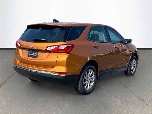 Used 2018 Chevrolet Equinox LS image 7
