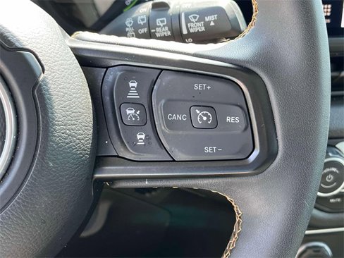 Used 2024 Jeep Wrangler Unlimited w/ Convenience Group image 31
