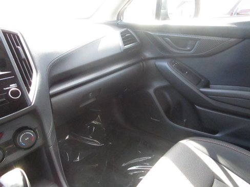 Used 2018 Subaru Crosstrek 2.0i Premium w/ Eyesight System image 12