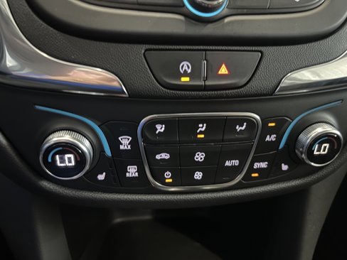 Used 2022 Chevrolet Equinox LT image 26
